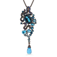 Pingente Linha Premium em Prata 925 Safiras Azuis e 19 Topazios London Blue Aprox. 19,65 cts