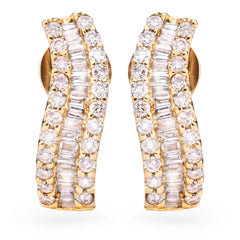 176959-Par de Brinco em Ouro Amarelo Com Diamantes