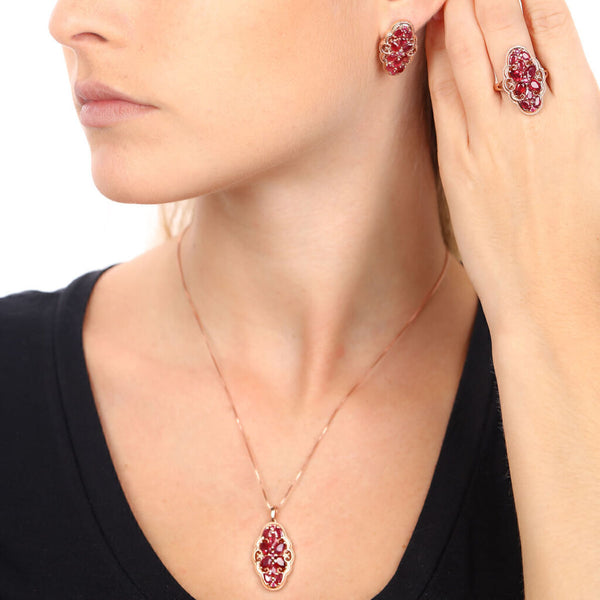 Conjunto de Prata Floral com Banho de Ouro Rosê e Rubis