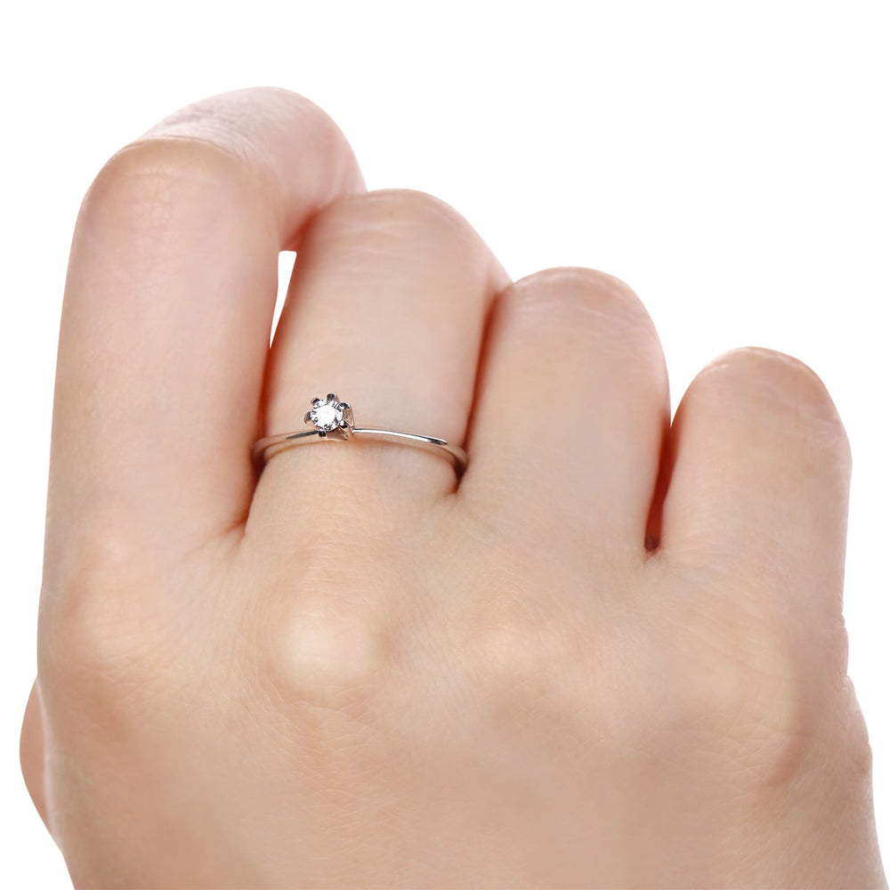 Aliança Inteira em Ouro Amarelo 18k com Diamantes