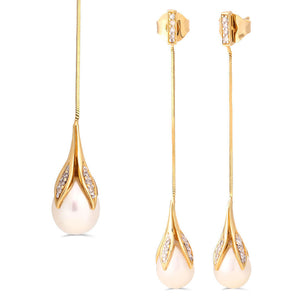 Pingente e Par de Brincos em Ouro Amarelo 18k com Perolas e Diamantes