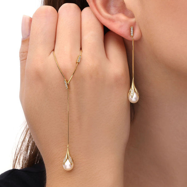 Pingente e Par de Brincos em Ouro Amarelo 18k com Perolas e Diamantes
