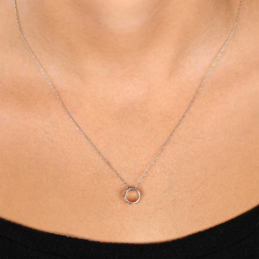 Pingente Em Ouro Branco 18k Circulo com Cruz e Diamantes