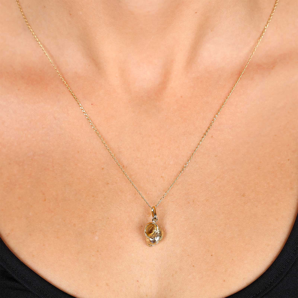 Pingente em Ouro Amarelo 18 k Concha do Mar