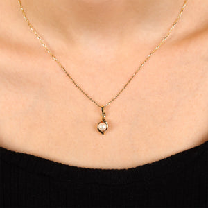 Pingente em Ouro 18k com Pérola Baby