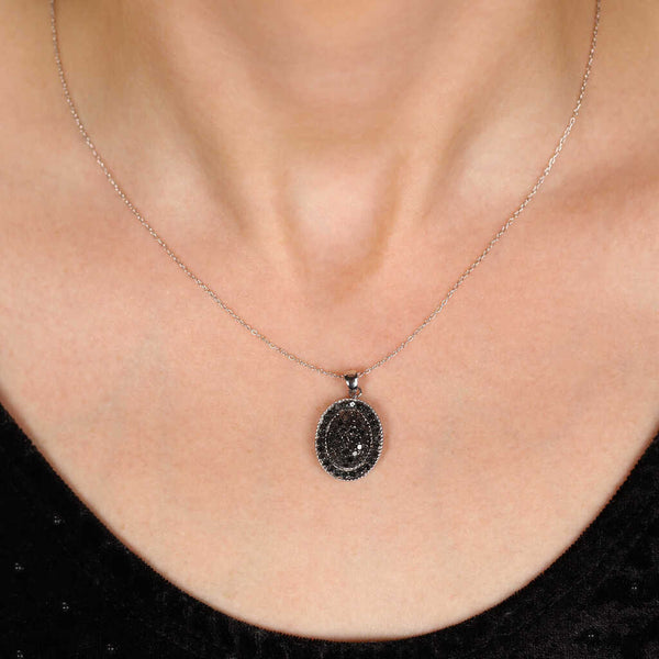 Pingente em Prata 925 com Diamantes Negros