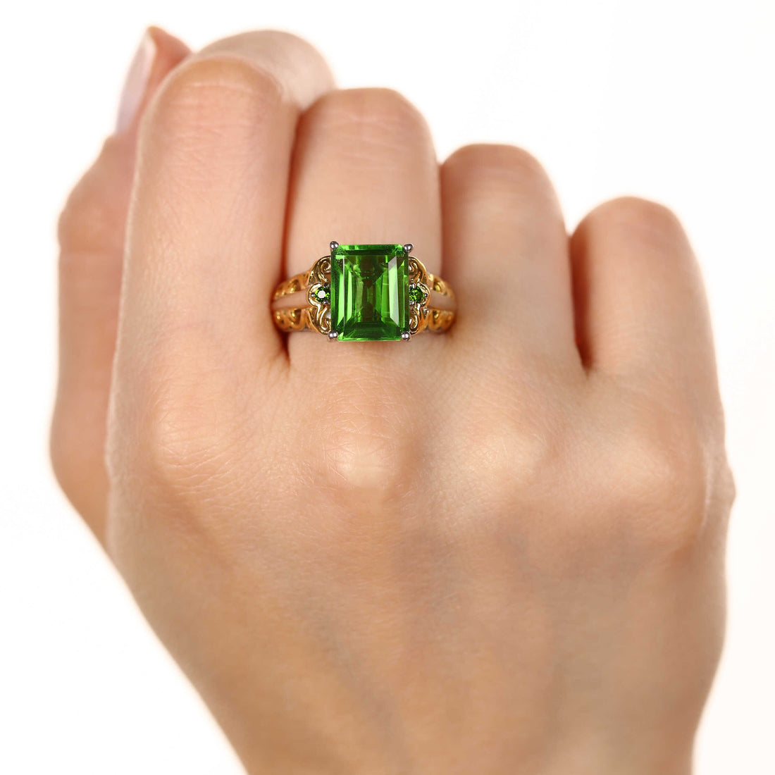 Anel em Prata 925 com Quartzo Chartreuse e Chromediopsides