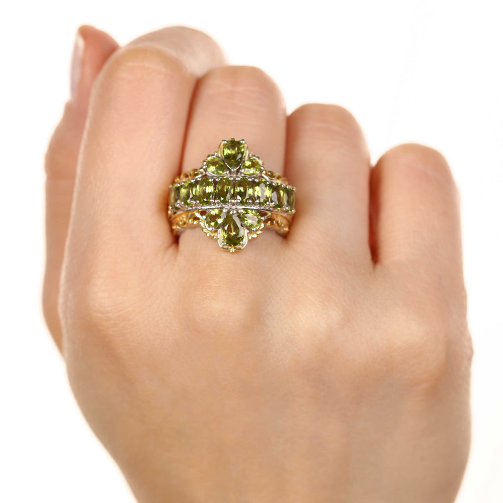 Anel em Prata 925 com 14 Peridotos