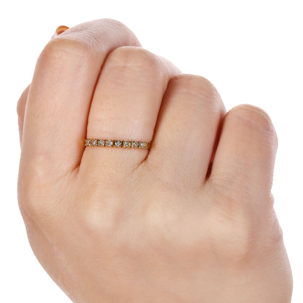 Meia Aliança com Diamantes Ouro Amarelo
