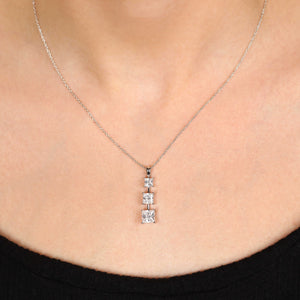 Pingente em Prata 925 com Zirconias