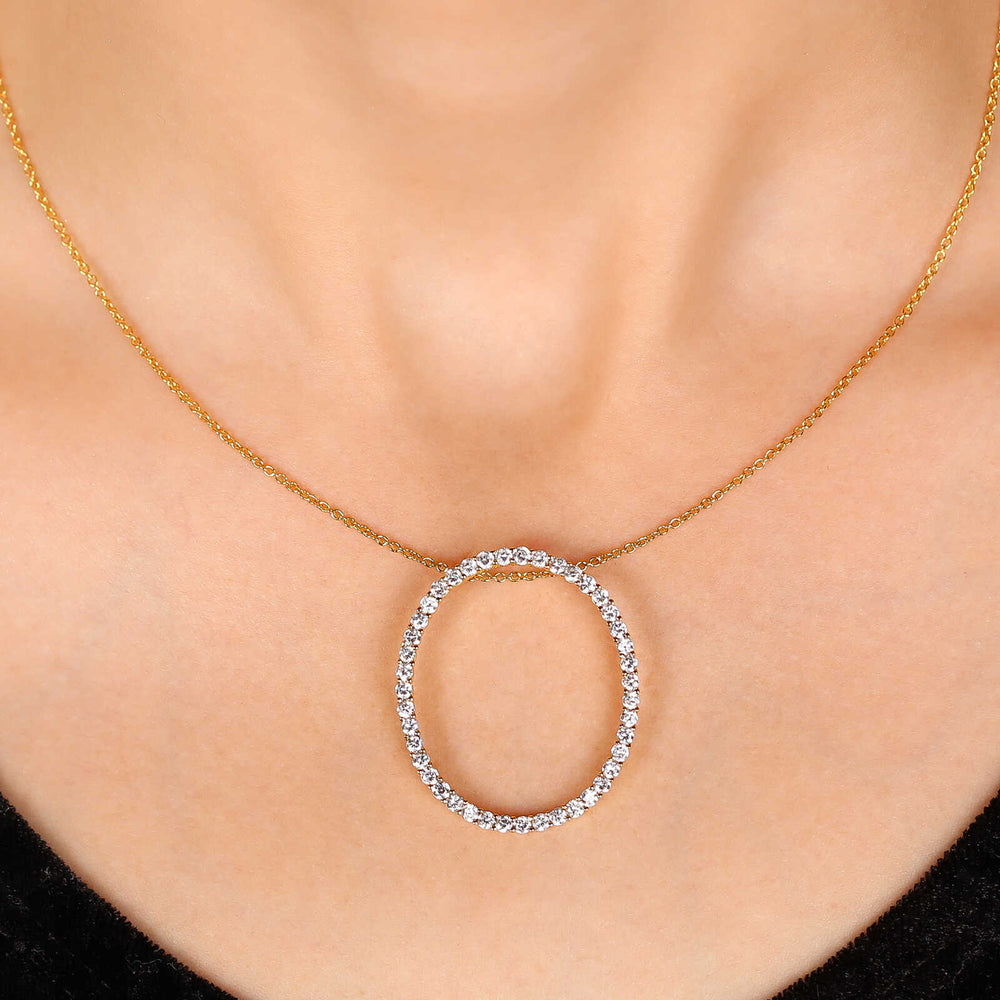 Pingente em Prata 925 Oval com Zirconias