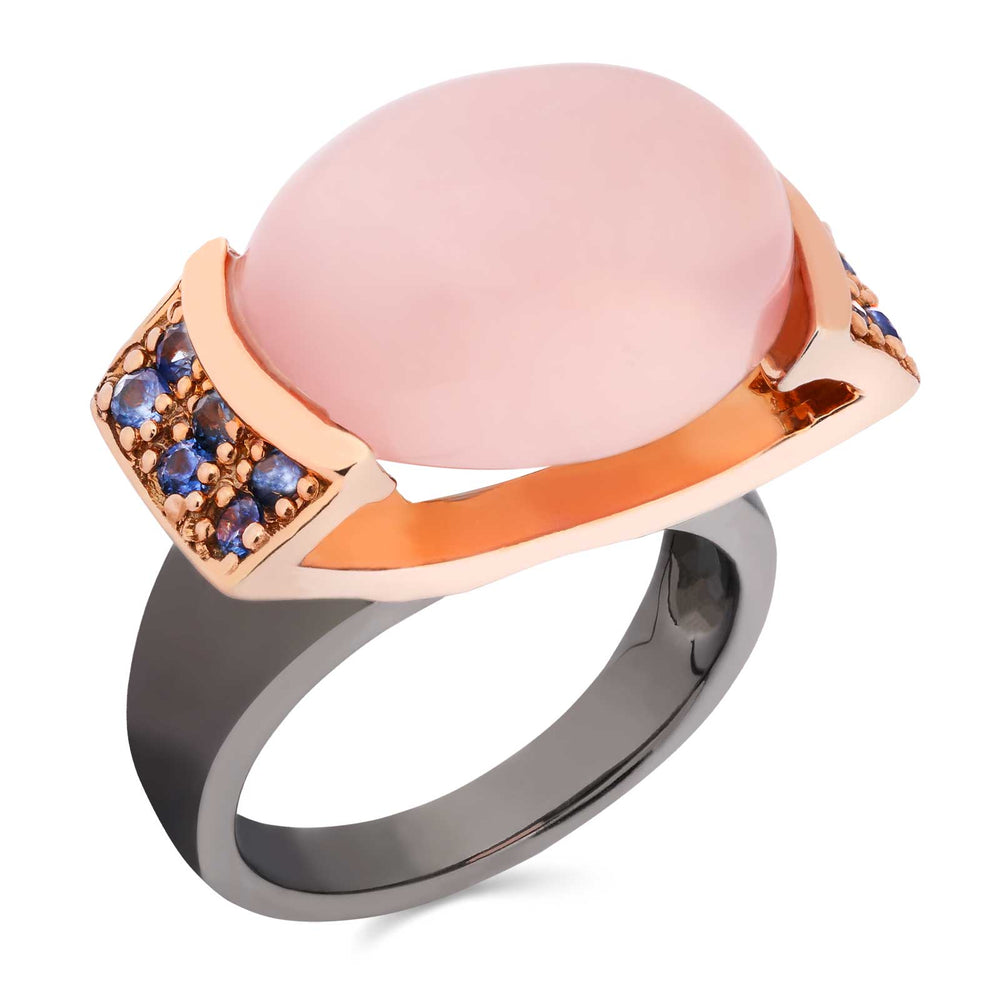 Anel Quartzo Rosa com 12 Safiras Azuis Aprox 15,8 Cts com Detalhe em ouro Rosé Prata