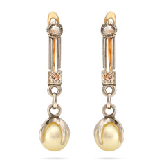 Par de Brinco com Perola 5mm e Diamante aprox. 8pts Ouro Amarelo