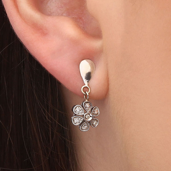 Par De Brincos E Pulseira em Ouro Branco 18k Com Diamantes