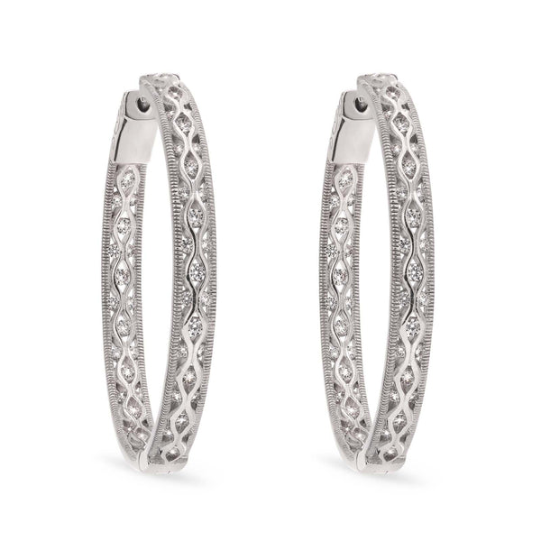 Par de Brinco de Prata Argola com Zirconias Aprox. 11 cts