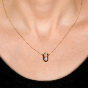 Pingente em Ouro Amarelo 18k com Zirconias