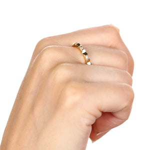 Anel Corações e Zircônias em Ouro Amarelo 18k
