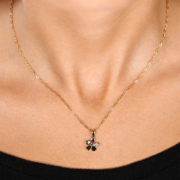 Pingente Florzinha em Ouro Amarelo 18k
