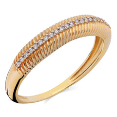 Meia Aliança Ouro Amarelo 18k Trabalhada com Diamantes