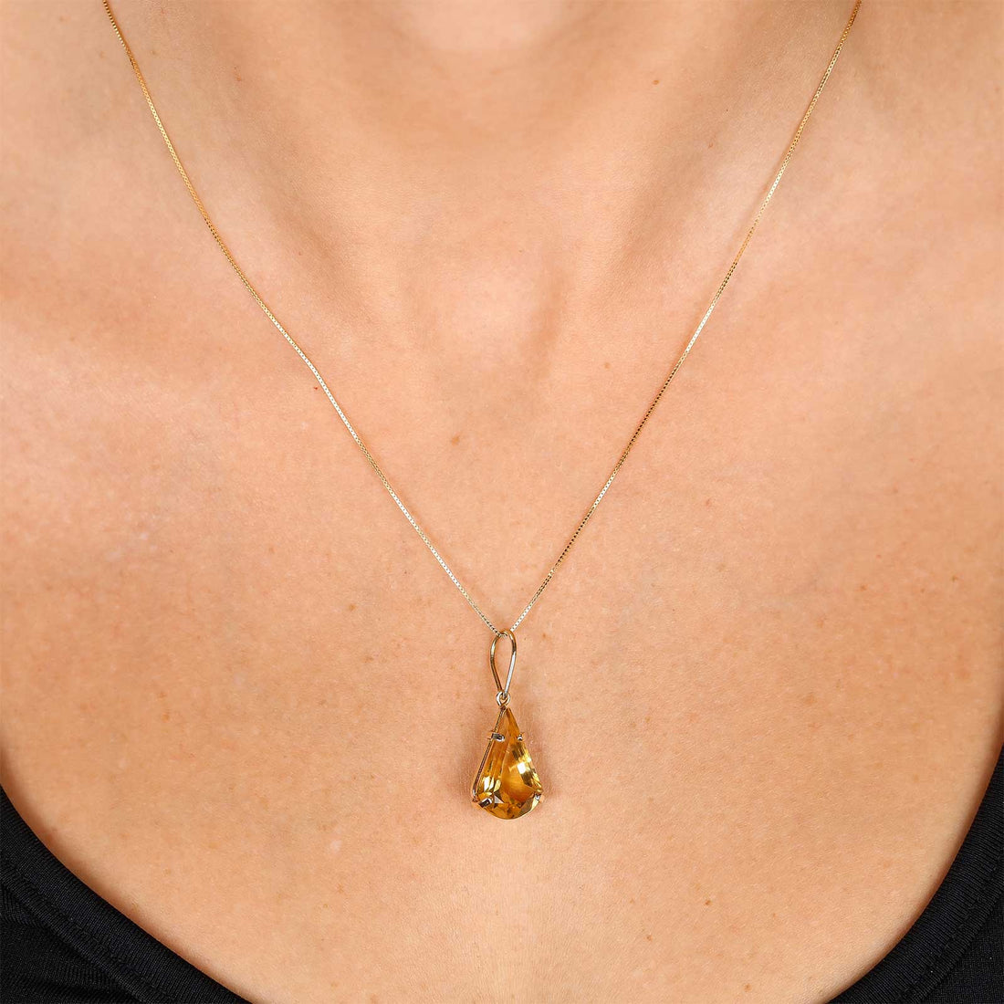 Pingente em Ouro Amarelo 18k Pendulo Citrino