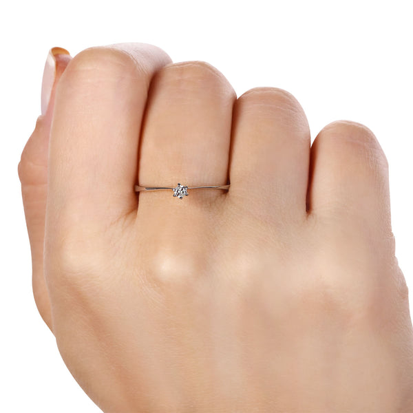 Anel Solitário Com Diamantes Ouro Branco