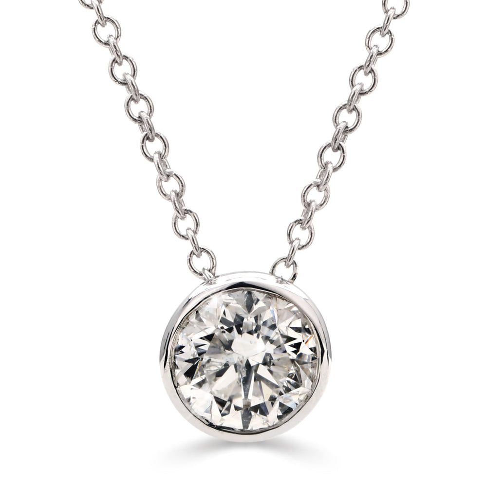 Pingente em Ouro Branco 18k com Diamante Aprox. 50 pts
