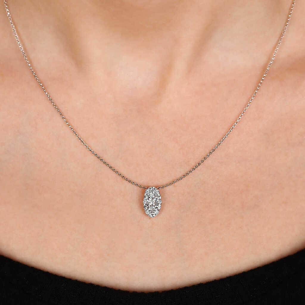 Pingente em Ouro Branco 18k com  Diamantes