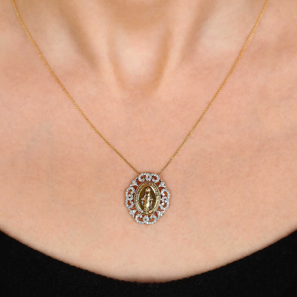 Pingente em Ouro Amarelo 18k Nossa Senhora das Graças com Diamantes