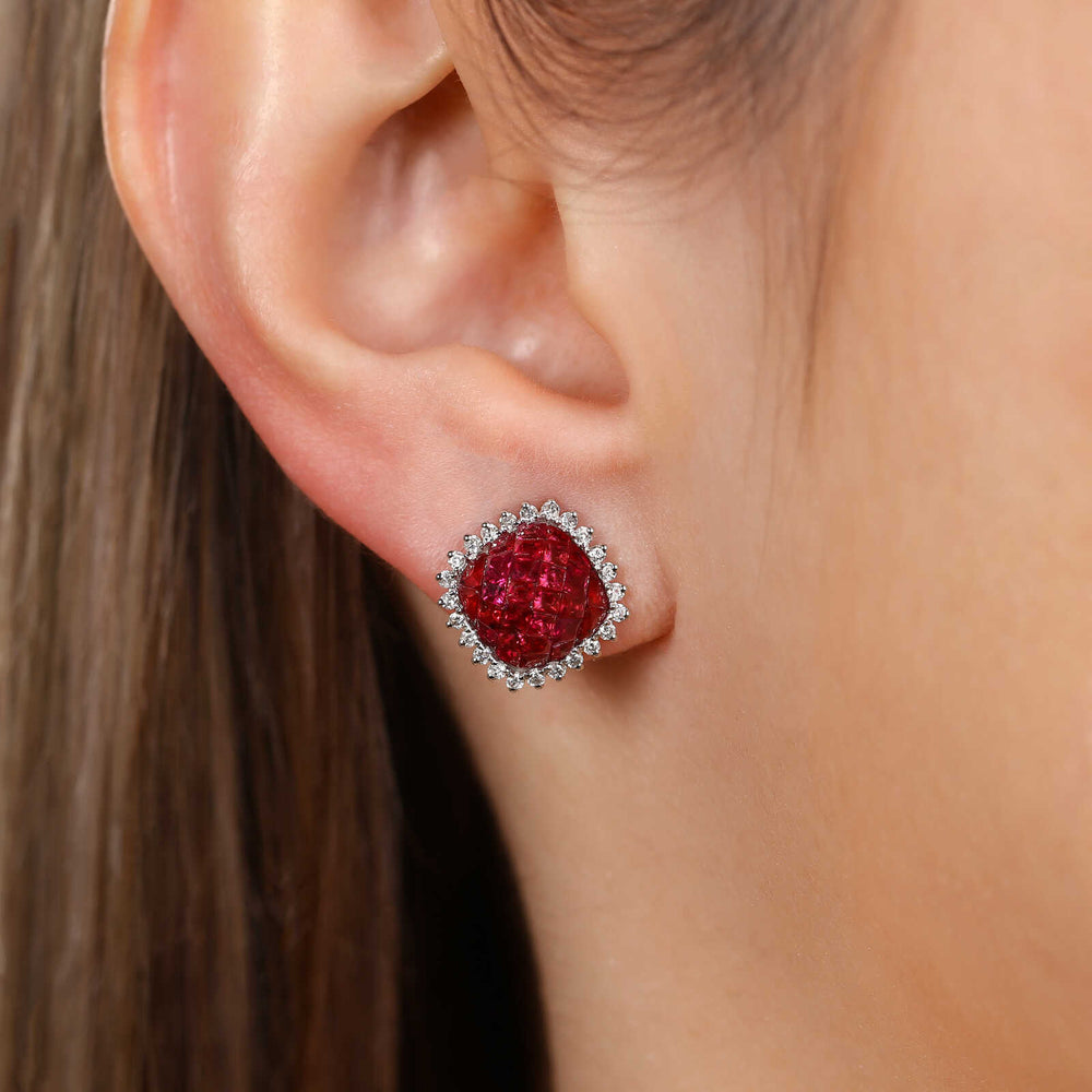 Par de Brinco em Ouro Branco 18k com Rubis e Diamantes