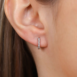 Par de Brinco Argola de Ouro com 12 Diamantes Aprox. 16 pts