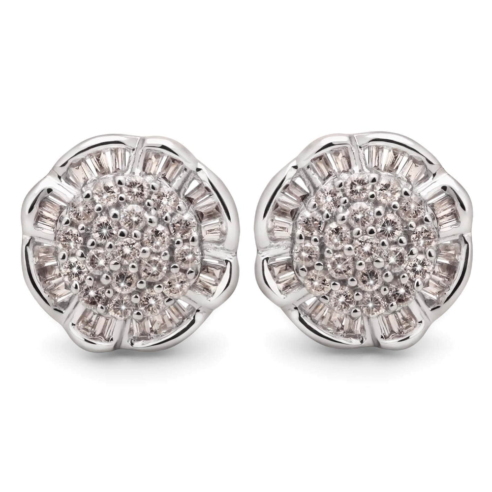 Par de Brinco em Ouro Branco 18k Florzinha com Diamantes