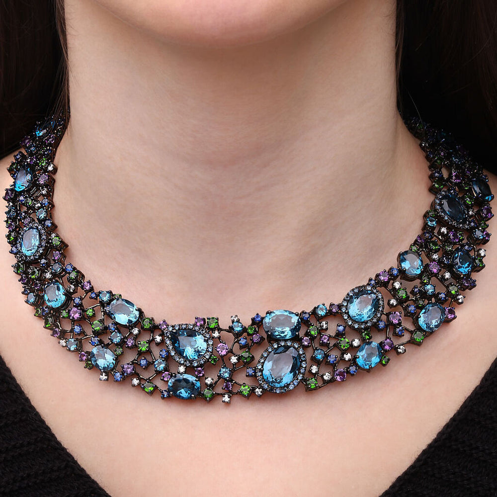 Colar em  Prata Luxo com Topázios London Blue, Ametistas, Chromes, Safiras Azuis e Zircônias