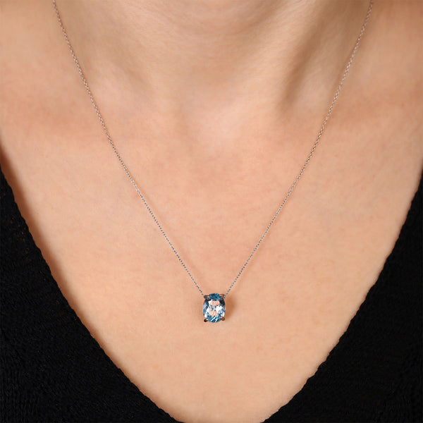 Anel, Brinco e Pingente Topázio Azul Oval Aprox. 7 cts Prata