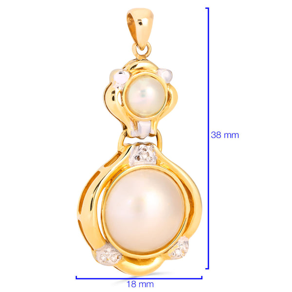 Pingente com Madre Perola e Diamante (*720*) Ouro Amarelo 18k