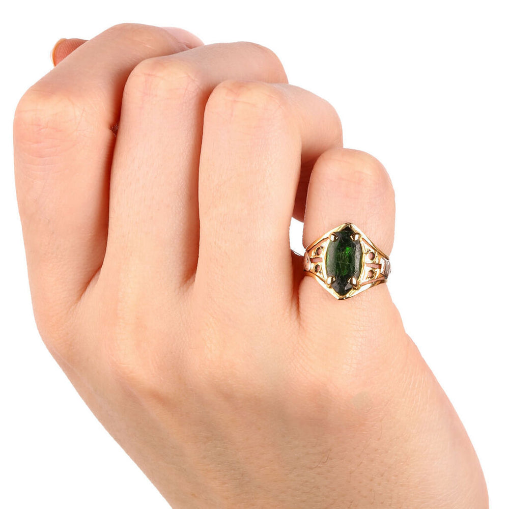 Anel Formatura em Ouro Amarelo 18k com Pedra Navete Sintética Verde