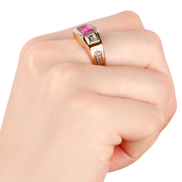 Anel em Ouro Rose 18k Formatura Pedra Rosa Sintética e Diamantes