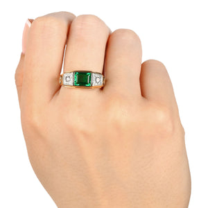 Anel em Ouro Rose 18k Formatura de Medicina com Pedra Sintética Verde e Diamantes