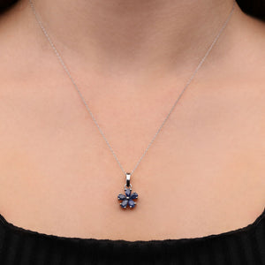 Conjunto em Prata 925 Flor com Safira Azul