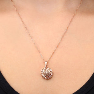Pingente em Prata 925 Flor com Diamantes Chocolates