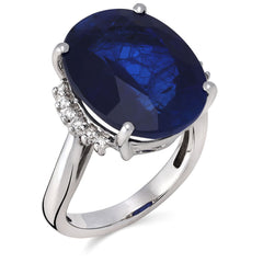 Anel em Ouro Branco 18k com Quartzo Safira Oval e Diamantes