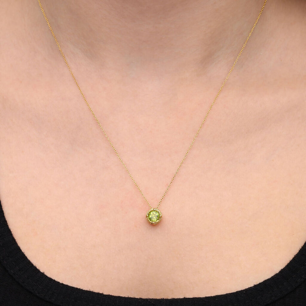 Conjunto Solitário em Prata 925 com Peridoto