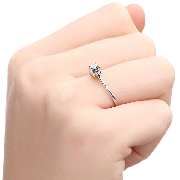 Anel em Ouro Branco 18k Solitário com Diamante