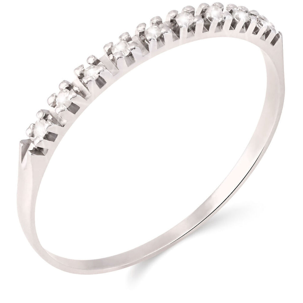 Meia Aliança em Ouro Branco 18k com 9 Diamantes