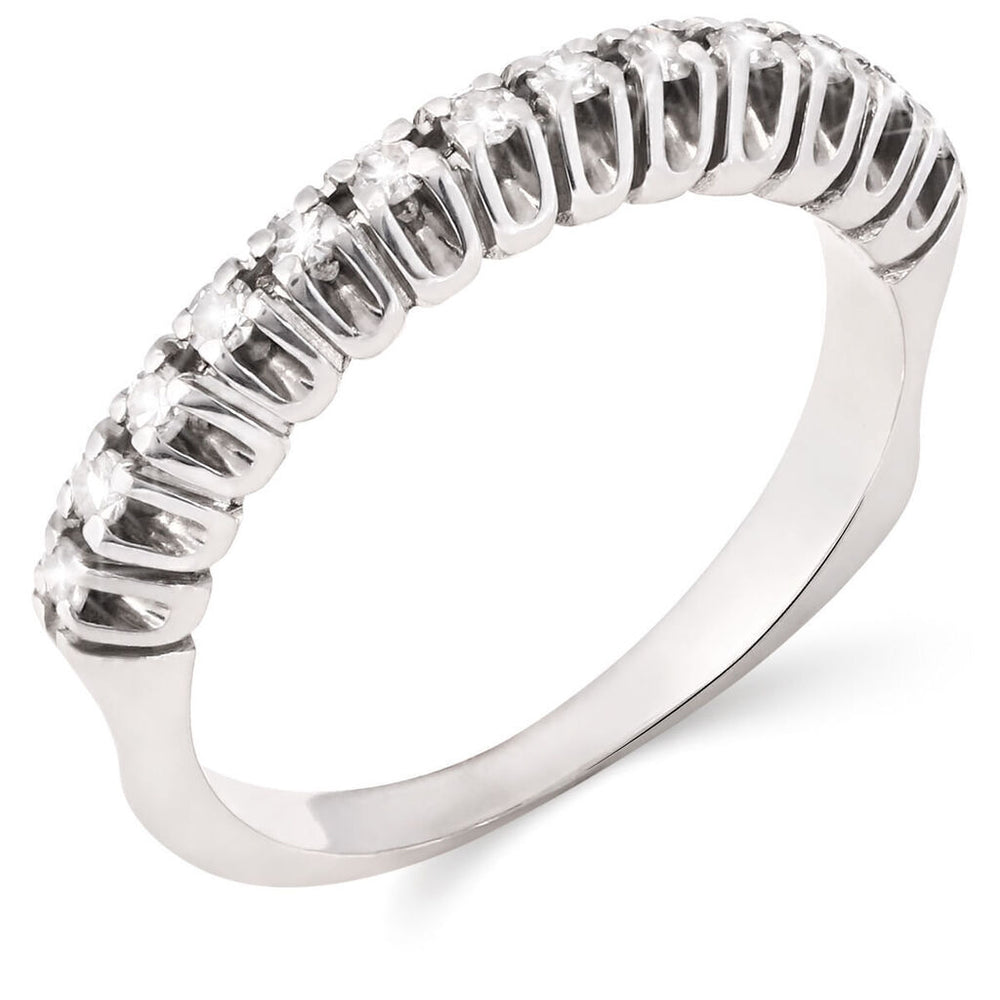 Meia Aliança em Ouro Branco 18k com Diamantes