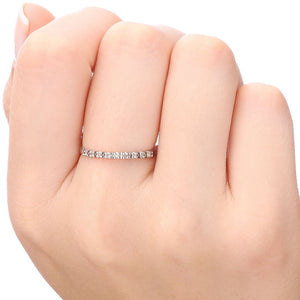 Meia Aliança Ouro Branco 18k com 9 Diamantes