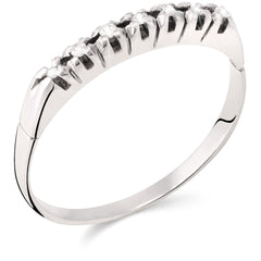 Meia Aliança em Ouro Branco 18 k com 7 Diamantes