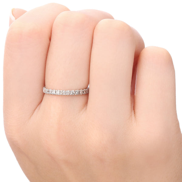 Aliança Inteira de Diamantes Aprox, 30 pts. - Ouro Branco 18K