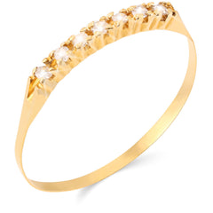 Meia Aliança em Ouro Amarelo 18k com Diamantes