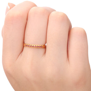 Meia Aliança em Ouro Amarelo 18k com Rubis