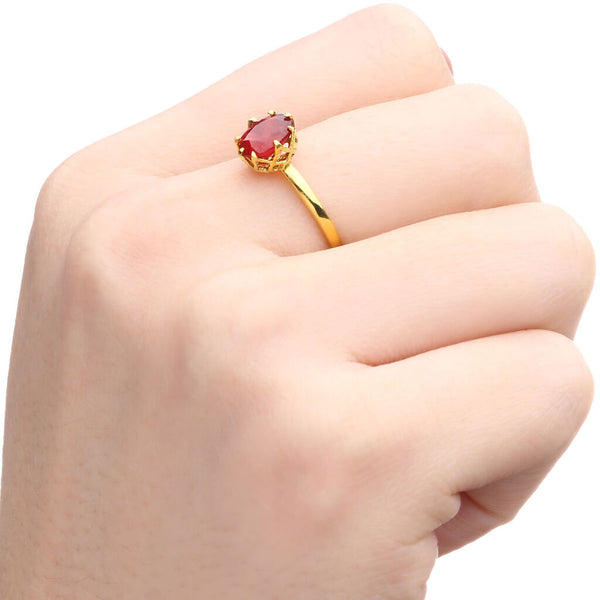 Anel em Ouro Amarelo 18k com Rubi